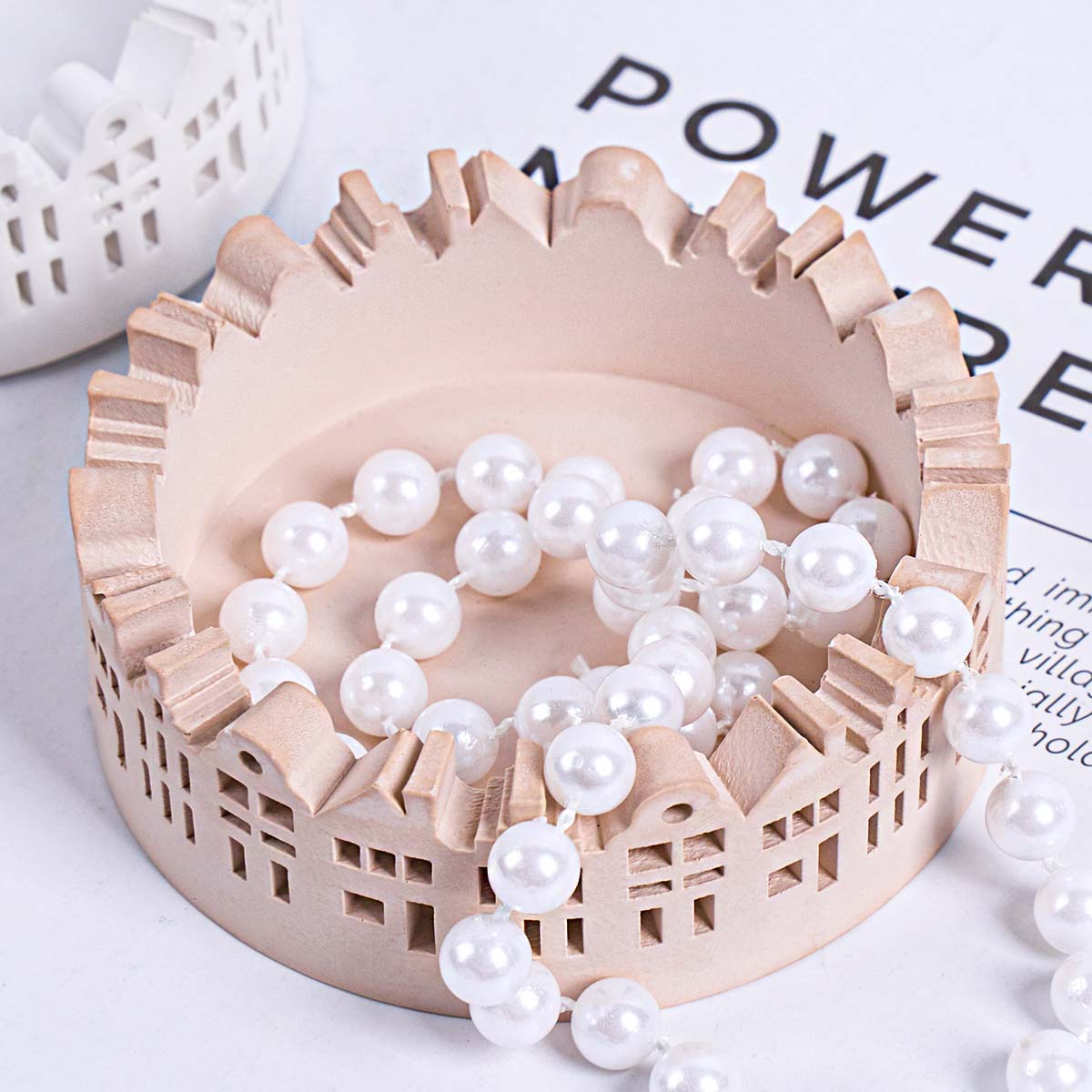 Hollow Round House Candle Hold - огляд і ціна Potsticker Mold